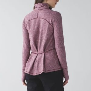 🎀LULU🎀 Warm Your Core Long Sleeve Tee